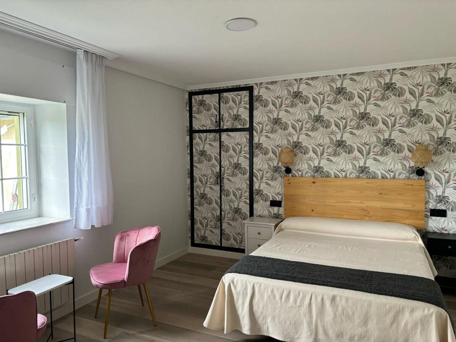 Luarca Zabala Hotel Almuna Ngoại thất bức ảnh